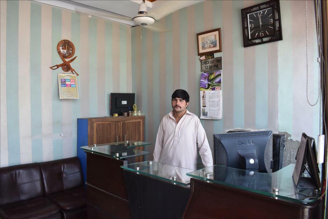 Mehran Hotel Rawalpindi Zewnętrze zdjęcie